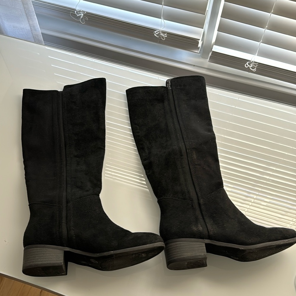 Boots ~ a new day ~ suede like pull on boots ~ size 7 black barely worn